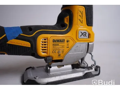 DeWalt DCS335 sticksåg inkl batteri samt laddare