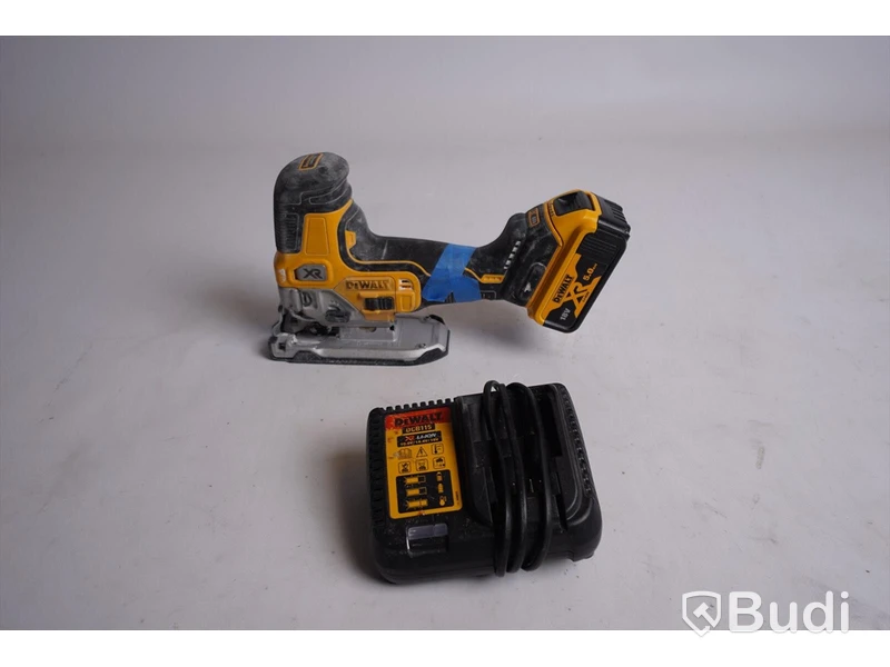 DeWalt DCS335 sticksåg inkl batteri samt laddare