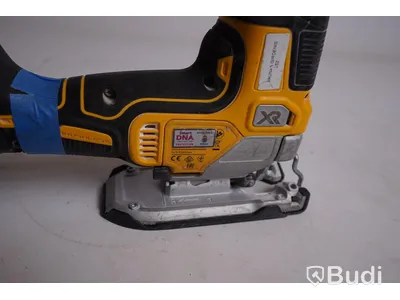 DeWalt DCS335 sticksåg inkl batteri samt laddare