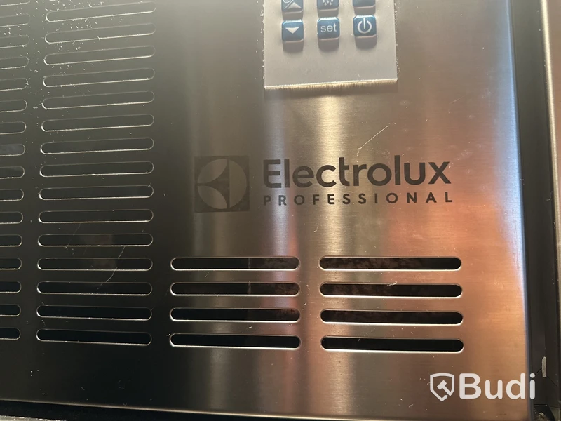 Värmeskåp, Electrolux