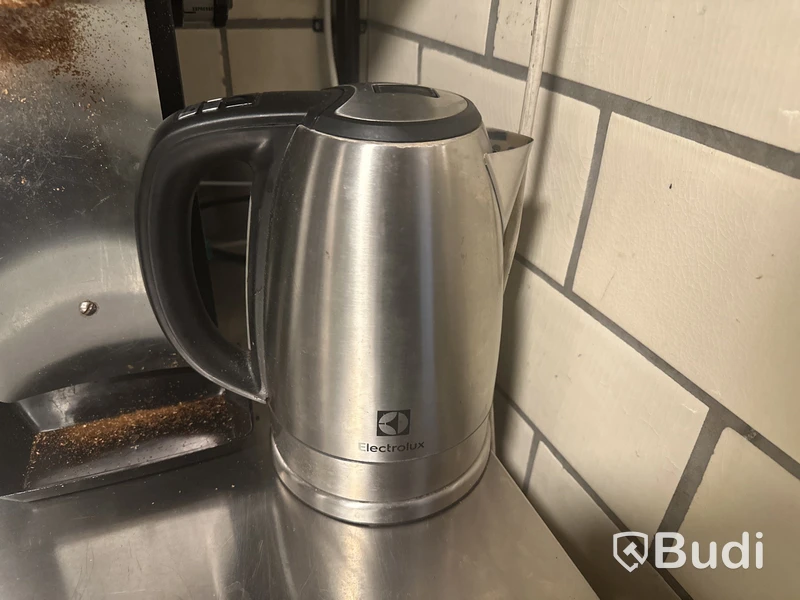 Kaffekvarn och vattenkokare