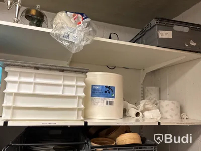 Lager med diverse storköksartiklar
