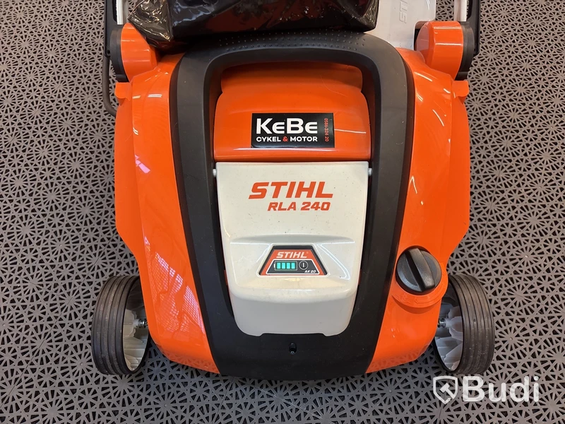 Batteridriven vertikalskärare Stihl RLA 249
