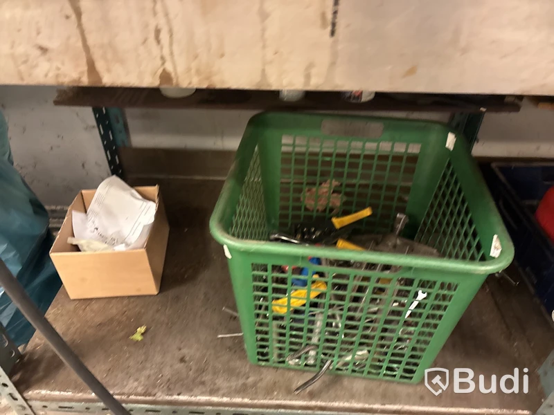 Verkstadsbänk med verktyg & tillbehör