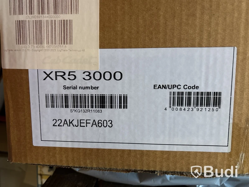 Robotgräsklippare Cub Cadet XR5 3000