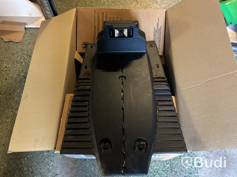 Robotgräsklippare Cub Cadet XR5 3000