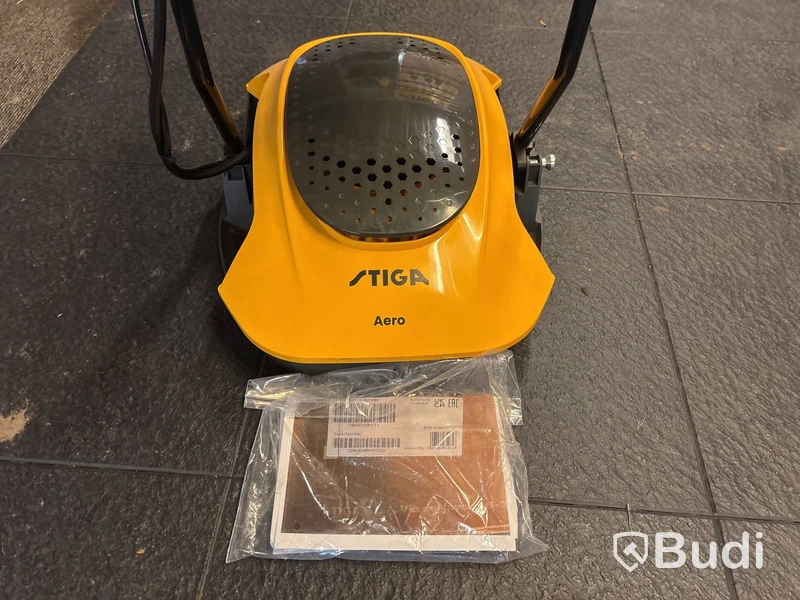 Batteridriven gräsklippare Stiga Aero