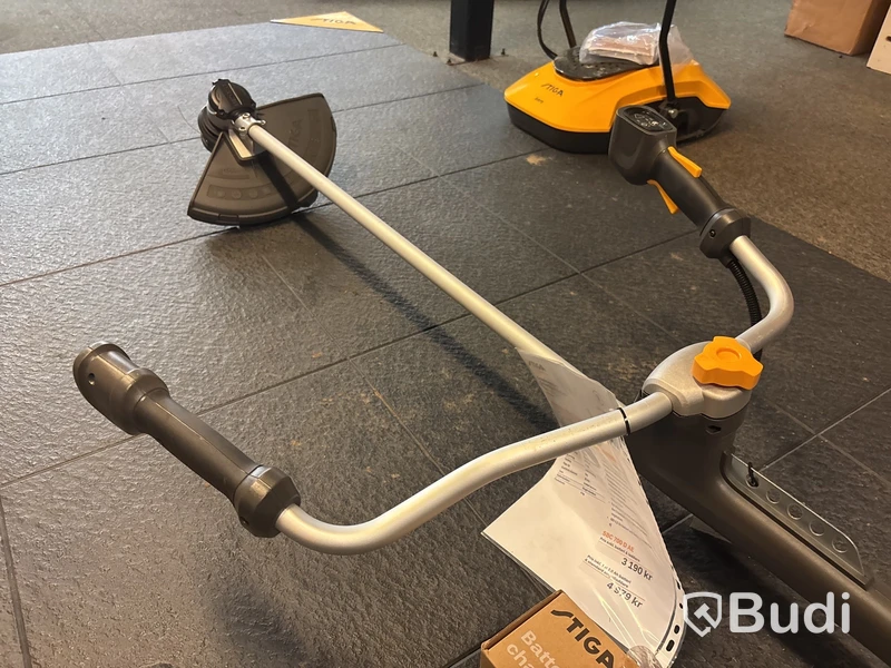 Batteridriven röjsåg Stiga SBC 700 D AE