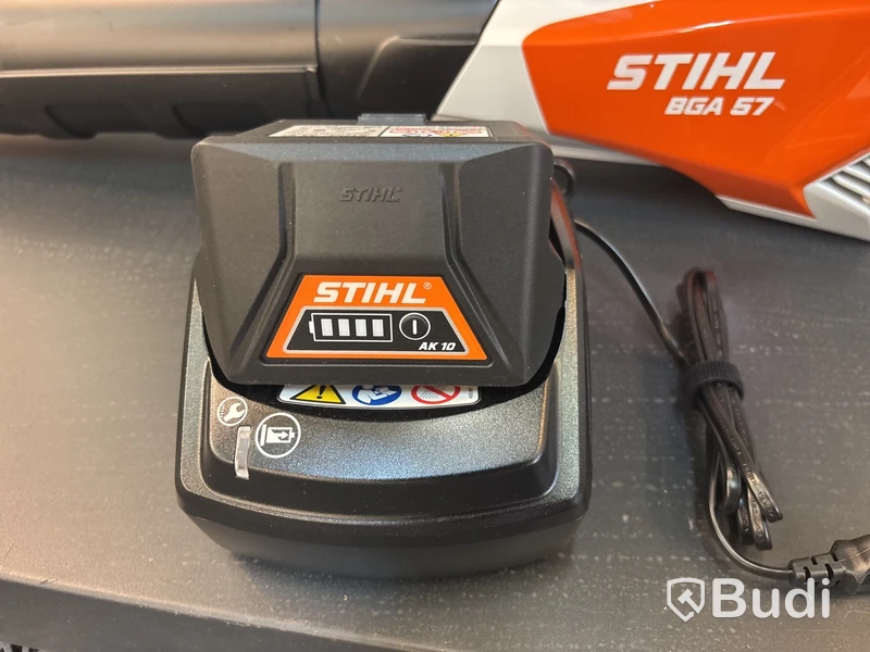 Lövblås Stihl BGA 57