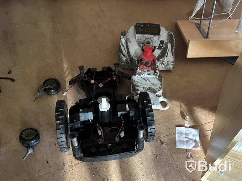 Reservdelar & tillbehör till robotgräsklippare