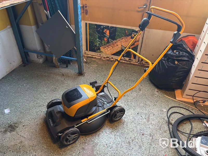 Gräsklippare Stiga MCS 470 Li 48 - reparationsobjekt