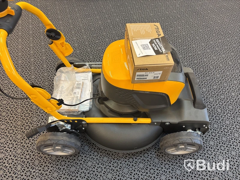 Batteridriven gräsklippare Stiga Multiclip 547e