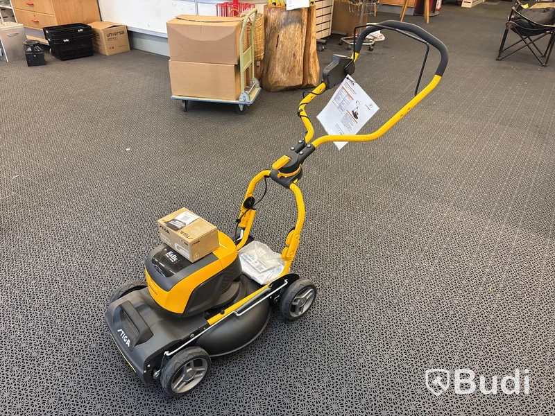 Batteridriven gräsklippare Stiga Multiclip 547e