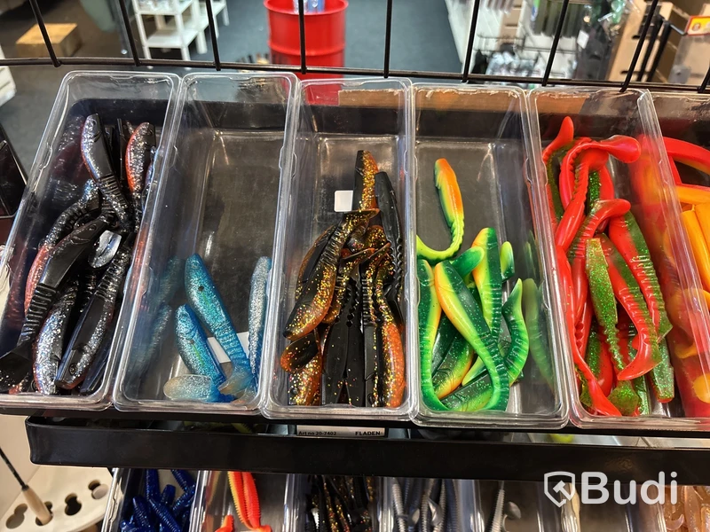 Parti gummibeten & kepsar inklusive ställ