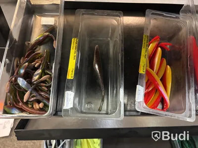 Parti gummibeten & kepsar inklusive ställ