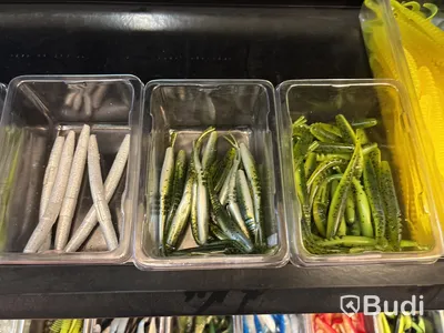Parti gummibeten & kepsar inklusive ställ