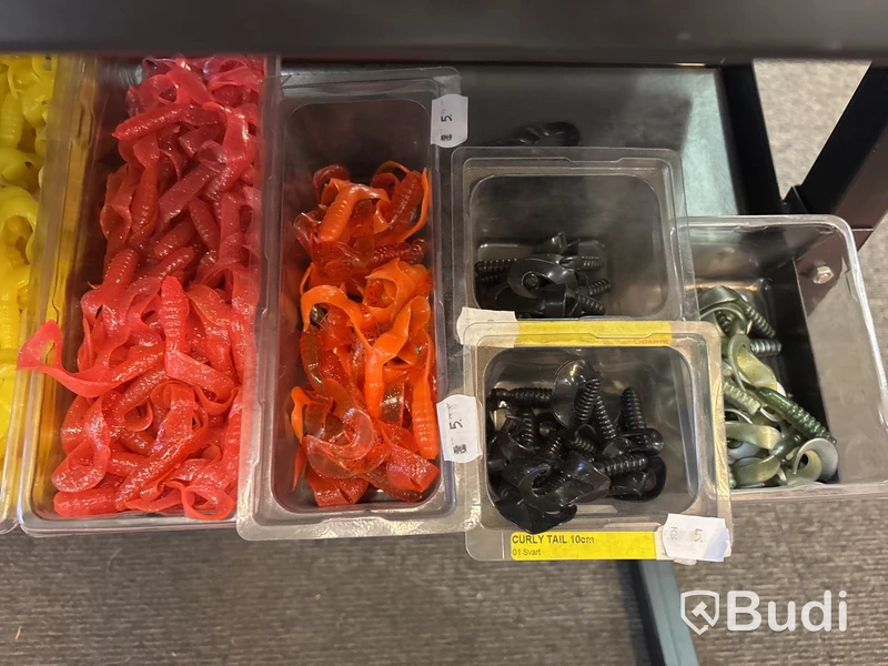 Parti gummibeten & kepsar inklusive ställ