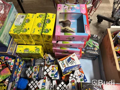 Parti leksaker, kort & utklädnad