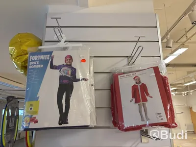 Parti leksaker, kort & utklädnad