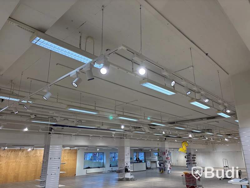 150 m belysningsskenor & 158 st ledspotligts