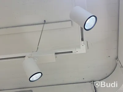 150 m belysningsskenor & 158 st ledspotligts