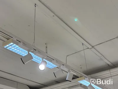 150 m belysningsskenor & 158 st ledspotligts