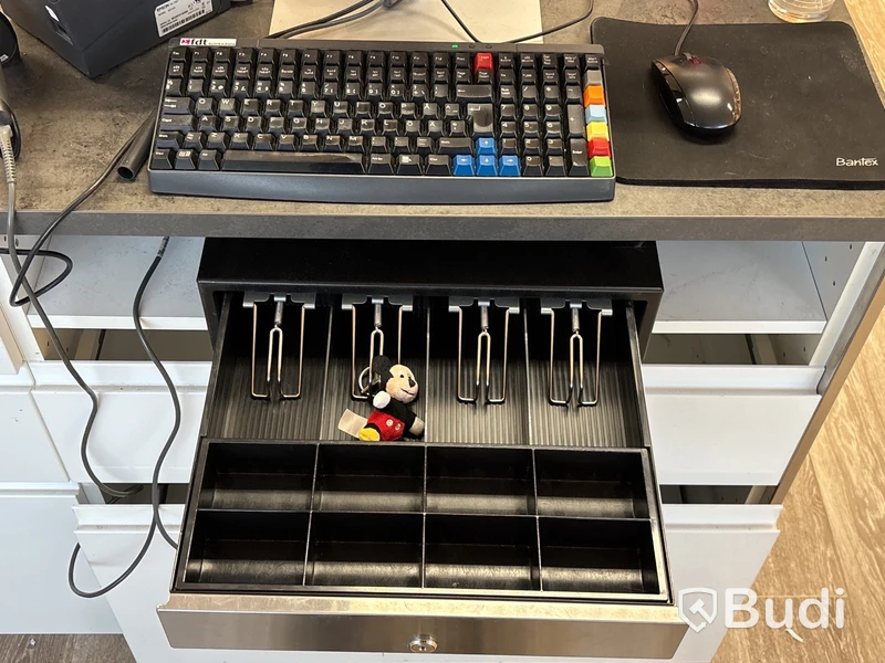 2 st kassasystem/datorer HP ProDesk 400 G6