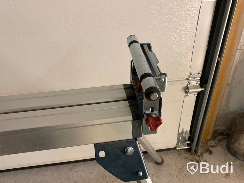 Kap/gersåg med stativ Bosch 18V