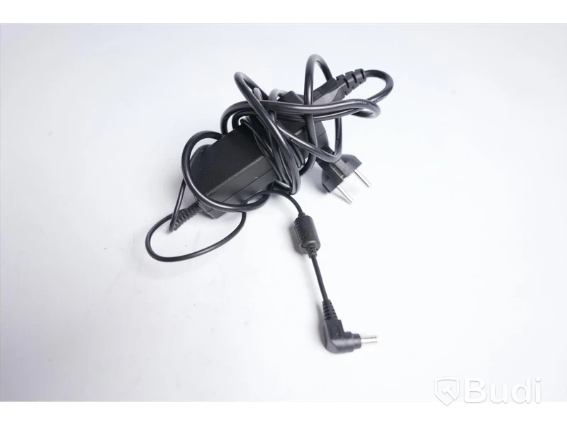 Bärbar dator laptop - Fujitsu Lifebook E5410 i5, inkl. strömsladd, mindre bruksslitage