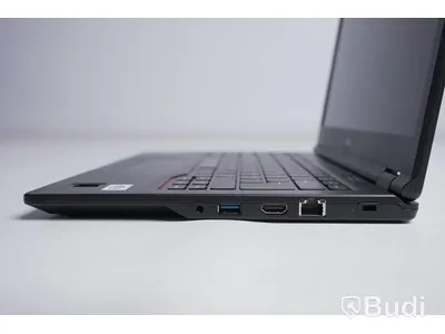 Bärbar dator laptop - Fujitsu Lifebook E5411 5, inkl. strömsladd, mindre bruksslitage