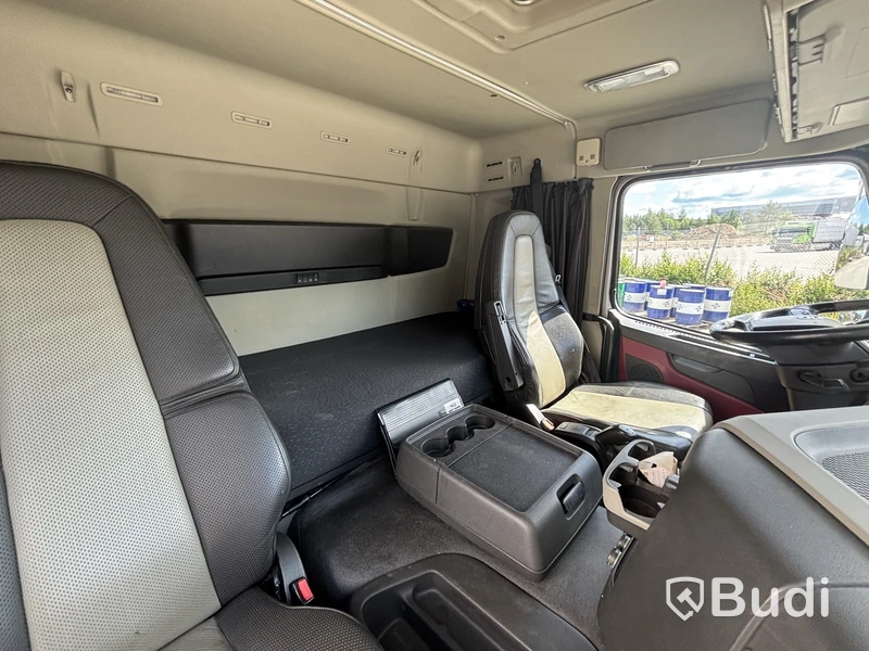 Kranbil Volvo FM 450 -2017 | HIAB | Tippbart Lämflak