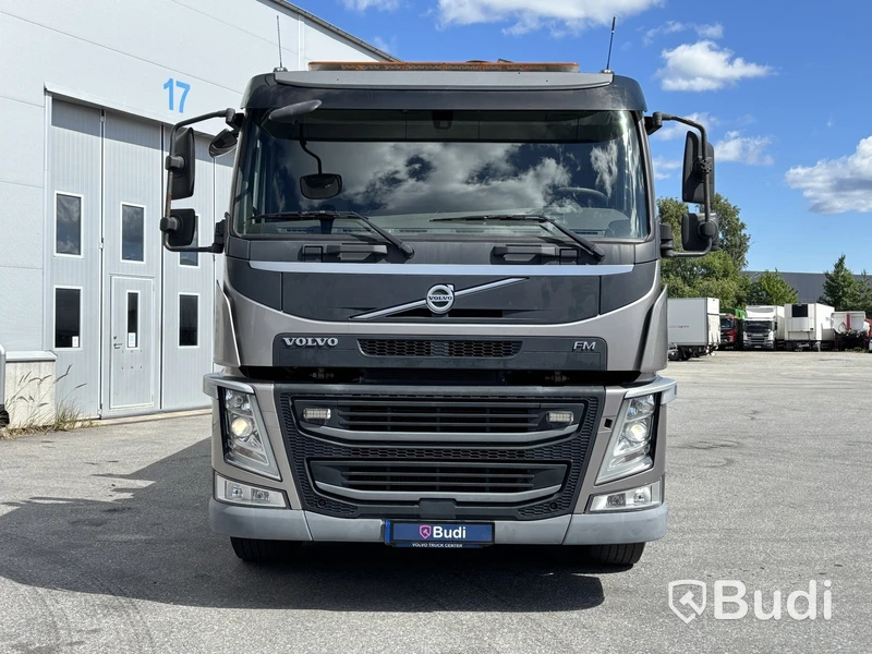 Kranbil Volvo FM 450 -2017 | HIAB | Tippbart Lämflak