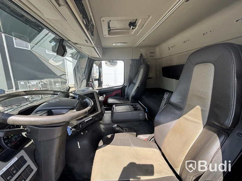 Kranbil Volvo FM 450 -2017 | HIAB | Tippbart Lämflak