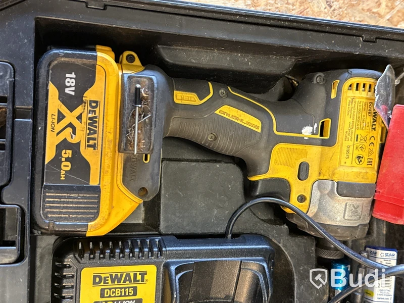 3 st batterimaskiner Dewalt