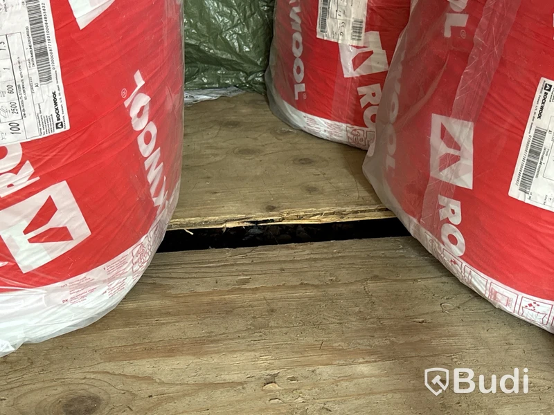 20 fots container med innehåll (isolering)