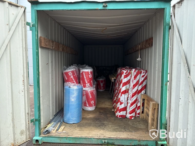 20 fots container med innehåll (isolering)
