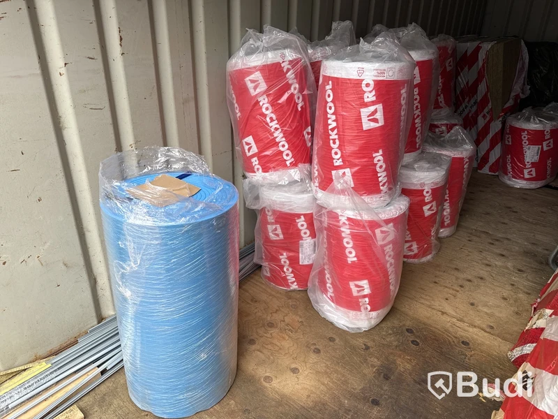 20 fots container med innehåll (isolering)