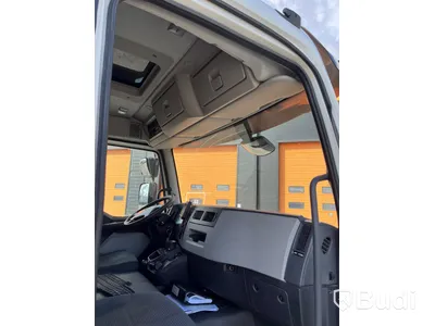 Skåpbil VOLVO FL 4X2 - 2013 Öppningsbar sida