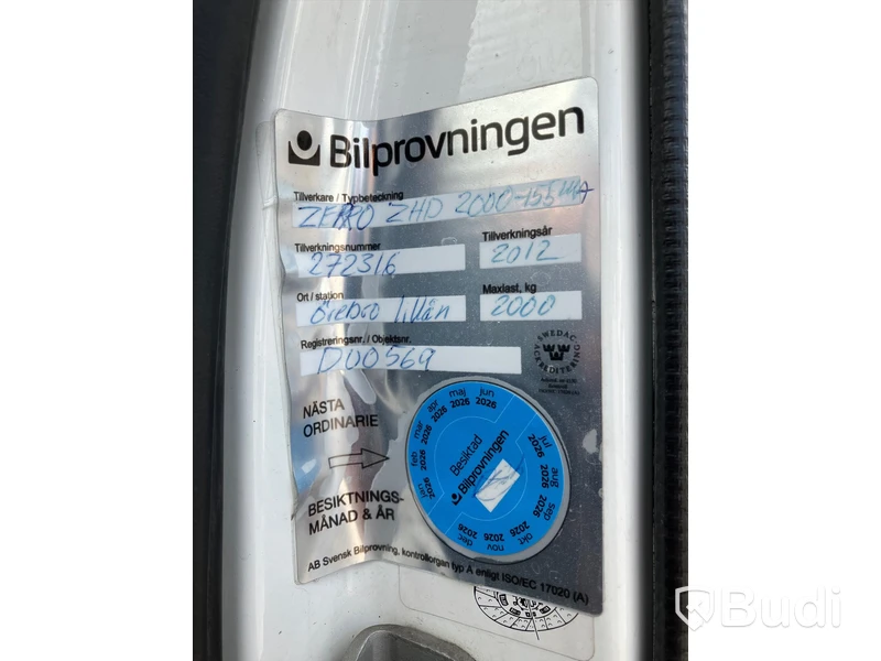 Skåpbil VOLVO FL 4X2 - 2013 Öppningsbar sida