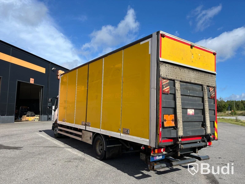 Skåpbil VOLVO FL 4X2 - 2013 Öppningsbar sida