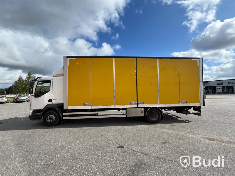 Skåpbil VOLVO FL 4X2 - 2013 Öppningsbar sida