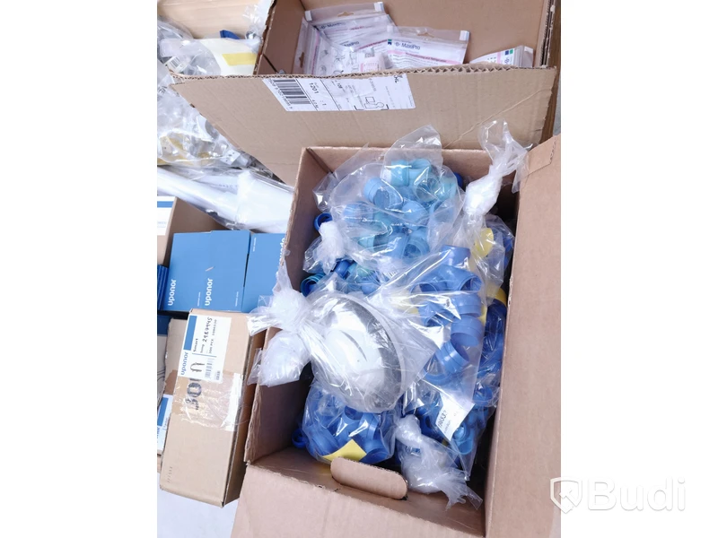 Parti med vvs-produkter, reservdelar, Totalt ord. pris inkl. moms: ca 5000 kr