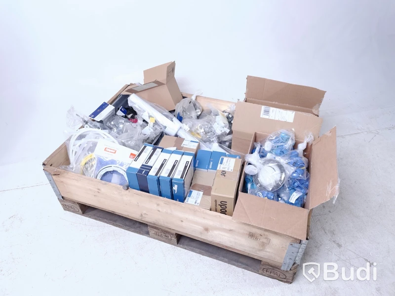 Parti med vvs-produkter, reservdelar, Totalt ord. pris inkl. moms: ca 5000 kr