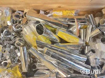 Parti med olika rörkopplingar, spillmuff och grenrör, Ord. pris inkl. moms: ca 28.000 kr