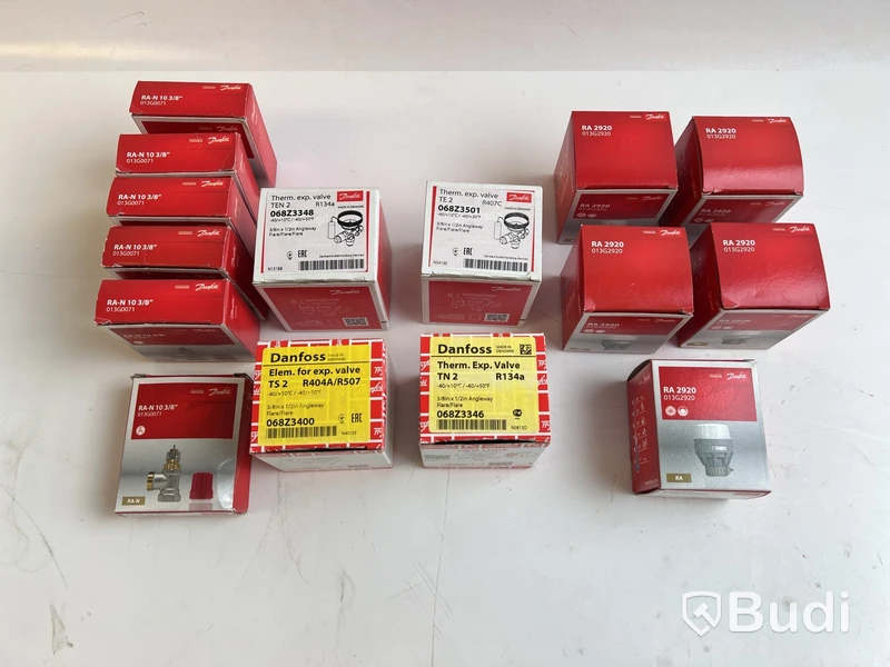 Parti med radiatortillbehör, Danfoss