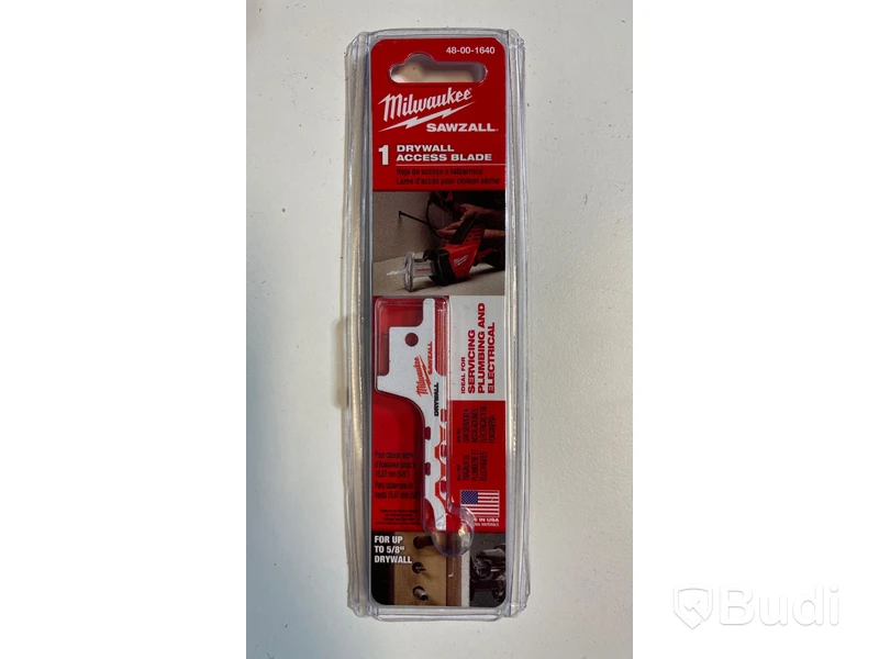 Paket med diverse småverktyg och tillbehör, Milwaukee, totalt ord. pris ink moms ca: 3000 kr