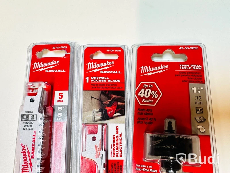 Paket med diverse småverktyg och tillbehör, Milwaukee, totalt ord. pris ink moms ca: 1000 kr