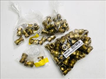 72 st raka kopplingar 16mm x R15 klämring invändig gänga mässing VSH super 1401 - totalt ord. Pris ca: 5400 kr. Ny.