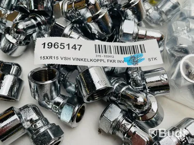 54 st vinkelkopplingar 15XR15 90° klämring x invändig gänga krom VSH super - totalt ord. Pris ca: 5130 kr. Ny.