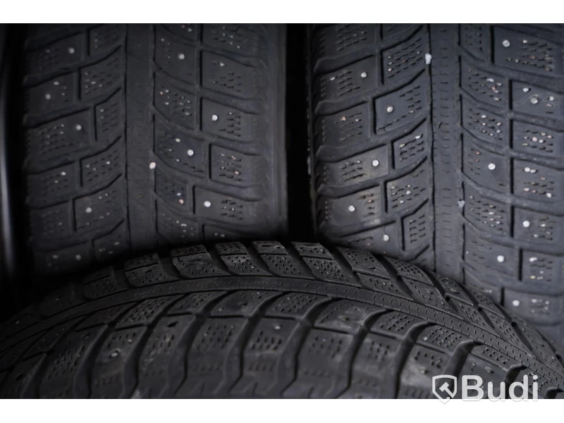 Vinterdäck dubb M+S 4 st. - Bridgestone Noranza.